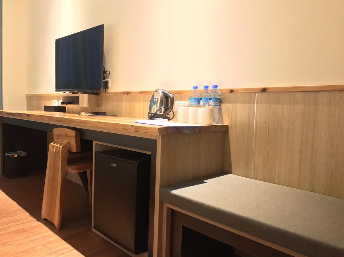 綺麗商旅園區館 Hotel Taitung Luaran gambar